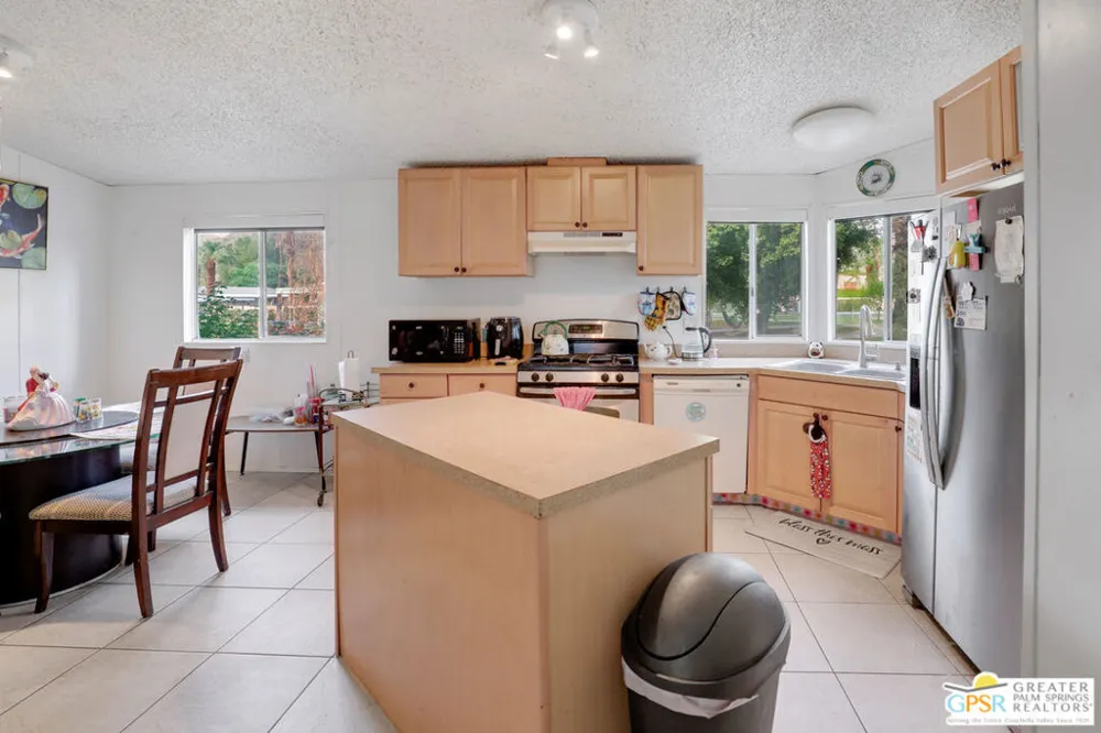 32 Belmont Street Rancho Mirage, CA 92270