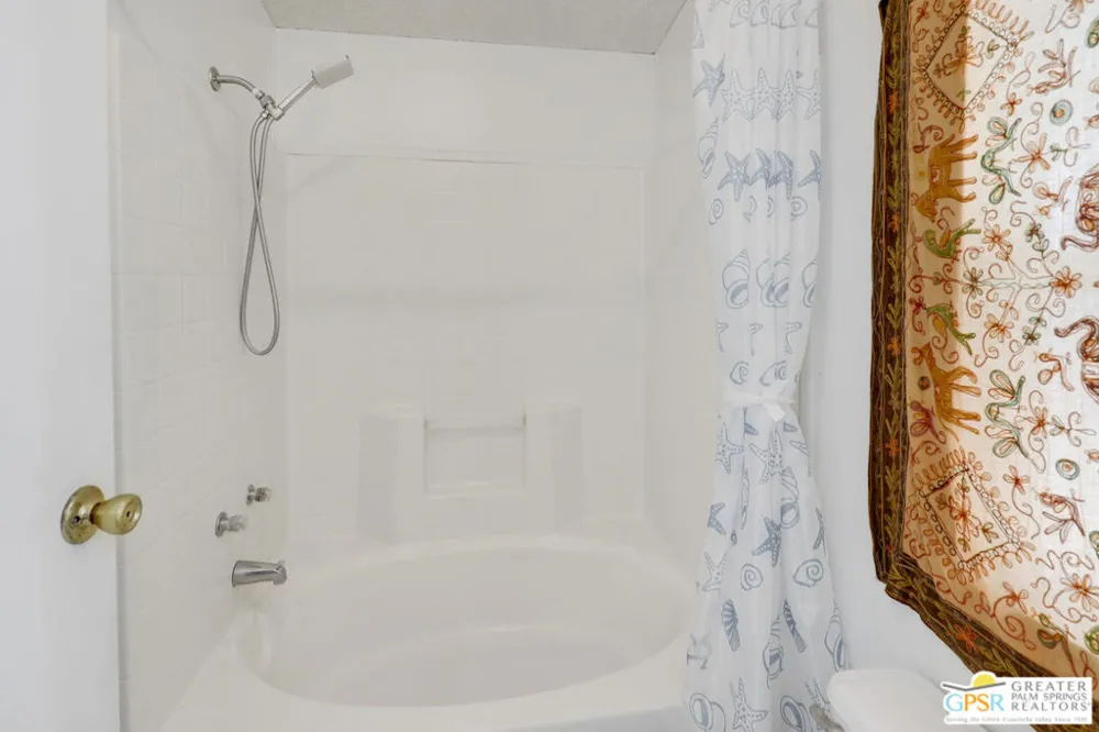32 Belmont Street Rancho Mirage, CA 92270