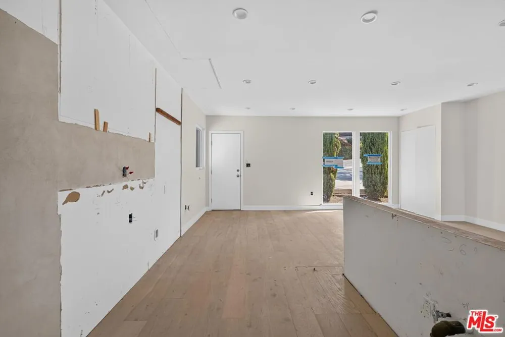 3950 Franklin Avenue Los Angeles, CA 90027