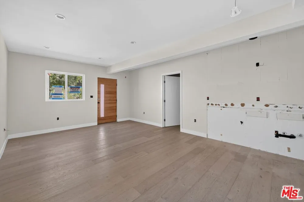 3950 Franklin Avenue Los Angeles, CA 90027
