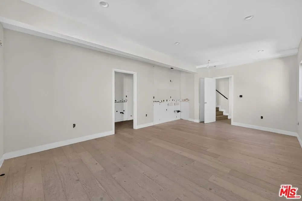 3950 Franklin Avenue Los Angeles, CA 90027