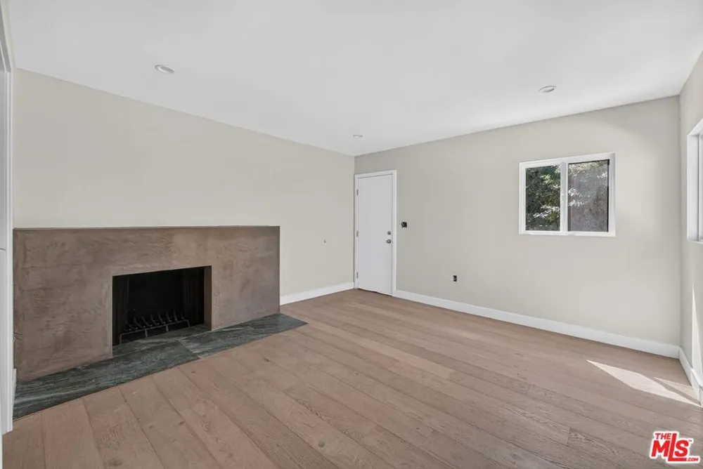 3950 Franklin Avenue Los Angeles, CA 90027