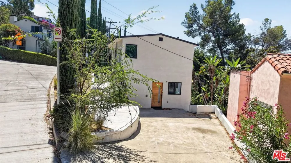 3950 Franklin Avenue Los Angeles, CA 90027