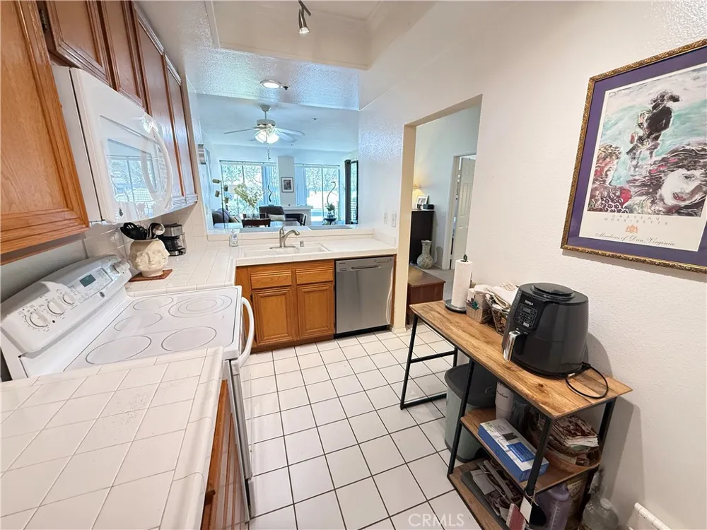 230 Lille #202 Newport Beach, CA 92663