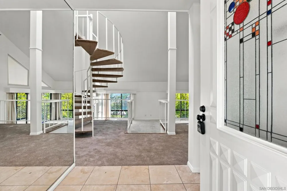 15615 Vista Vicente #6 Ramona, CA 92065