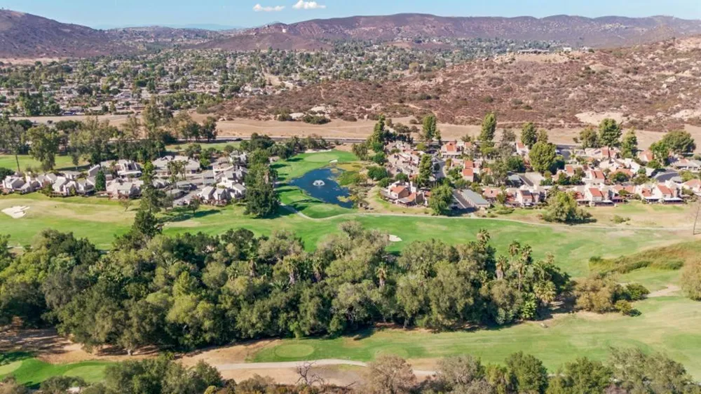 15615 Vista Vicente #6 Ramona, CA 92065