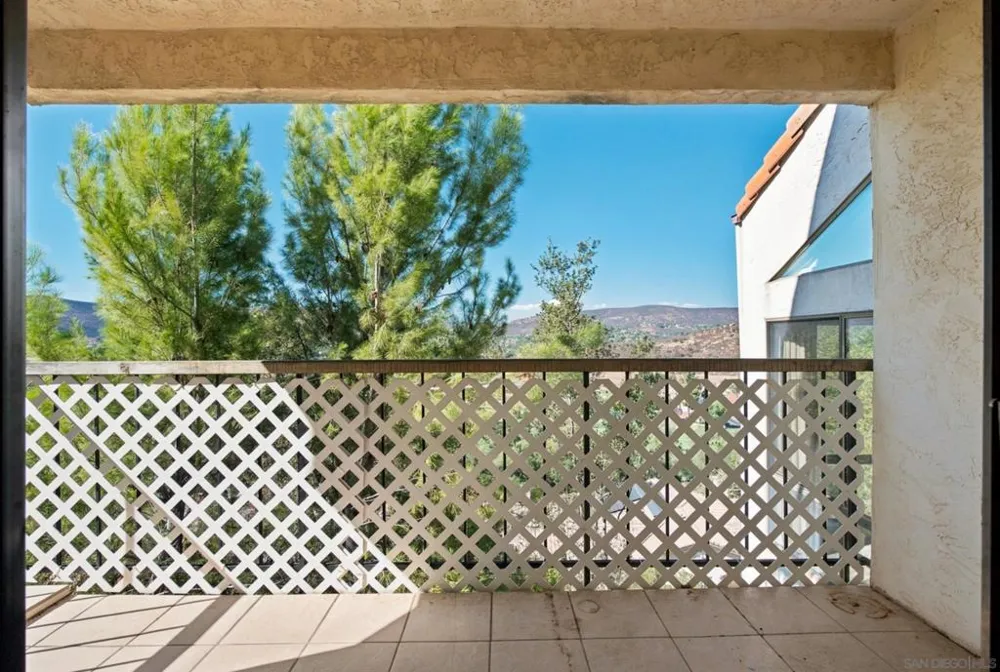 15615 Vista Vicente #6 Ramona, CA 92065