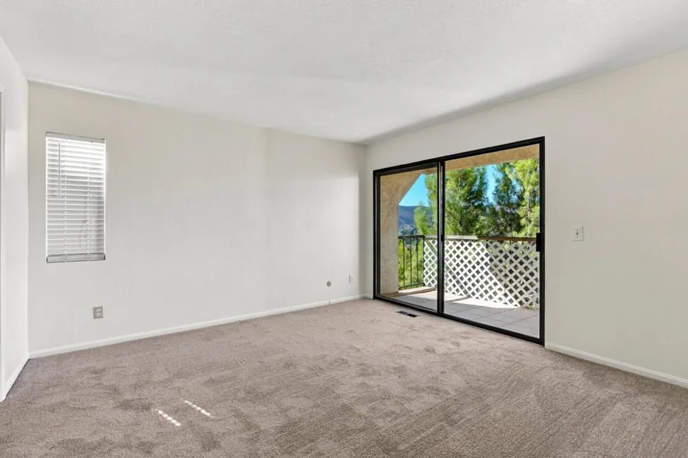 15615 Vista Vicente #6 Ramona, CA 92065