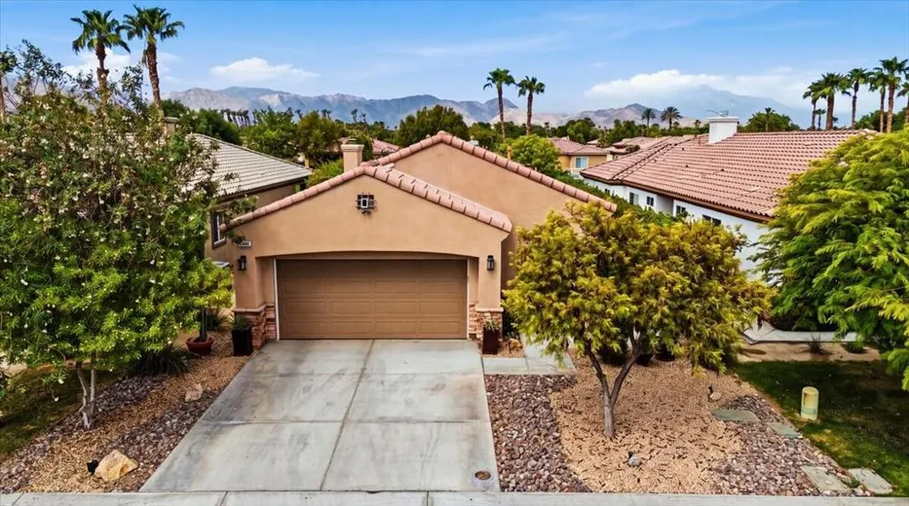 49841 Bates Street Indio, CA 92201