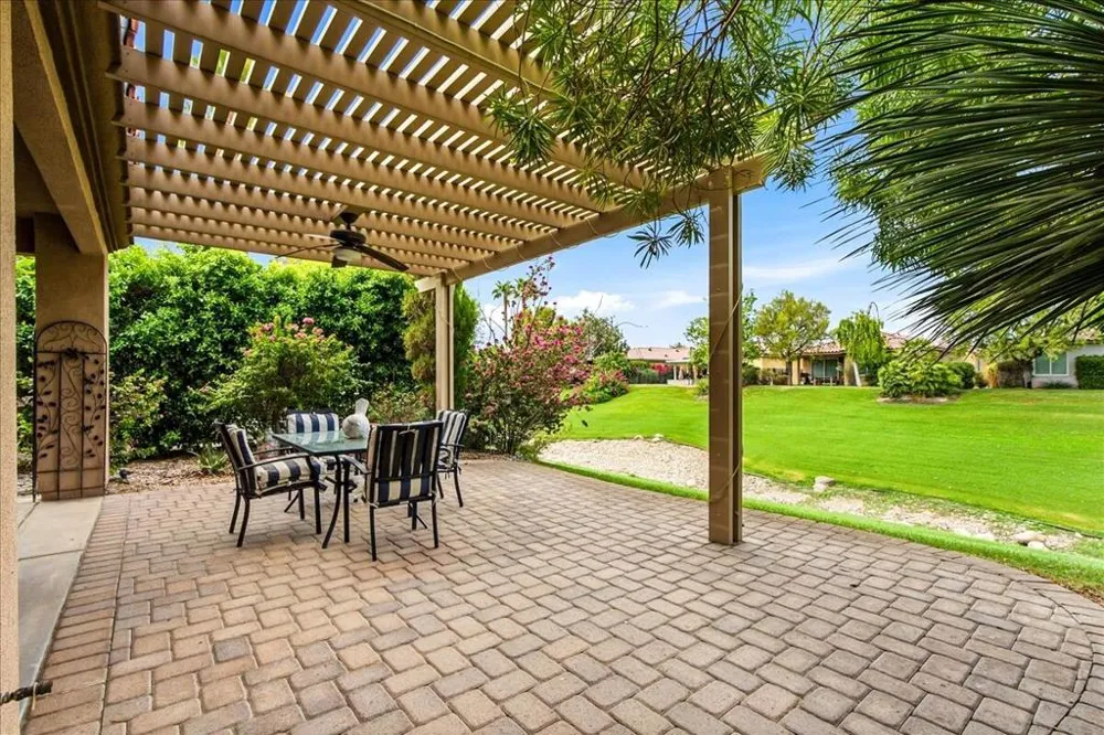 49841 Bates Street Indio, CA 92201