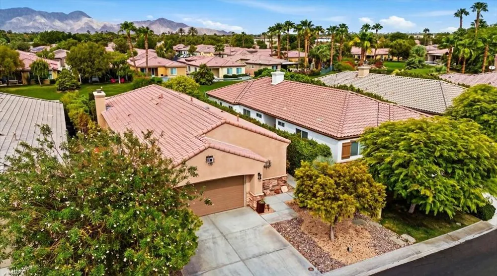 49841 Bates Street Indio, CA 92201