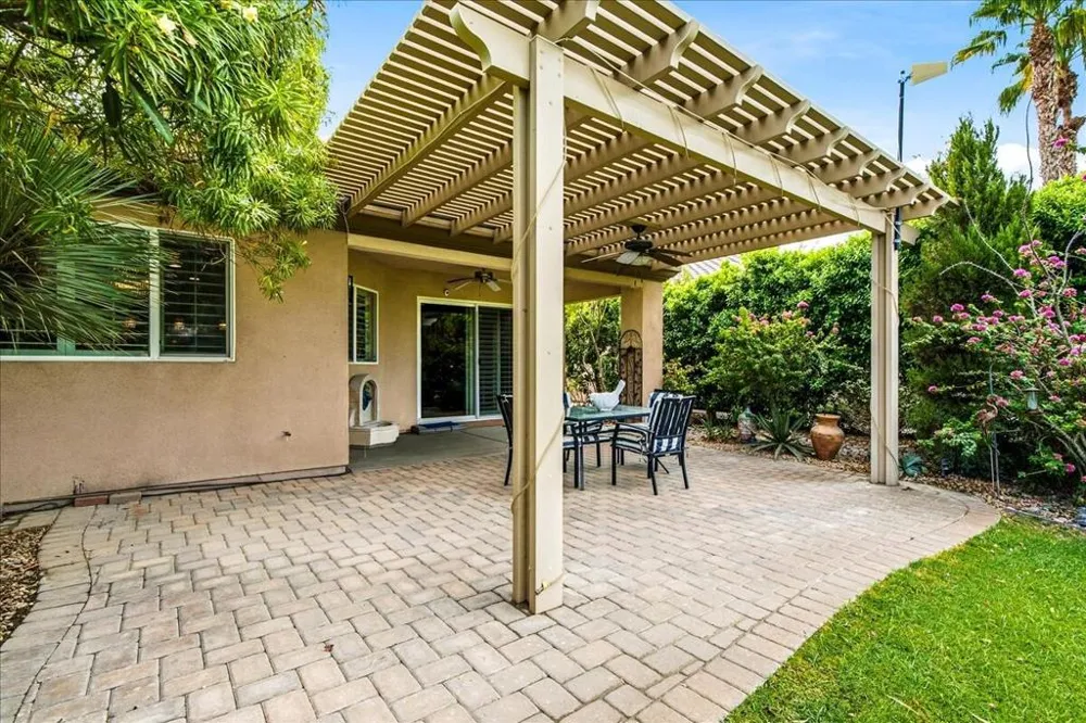 49841 Bates Street Indio, CA 92201
