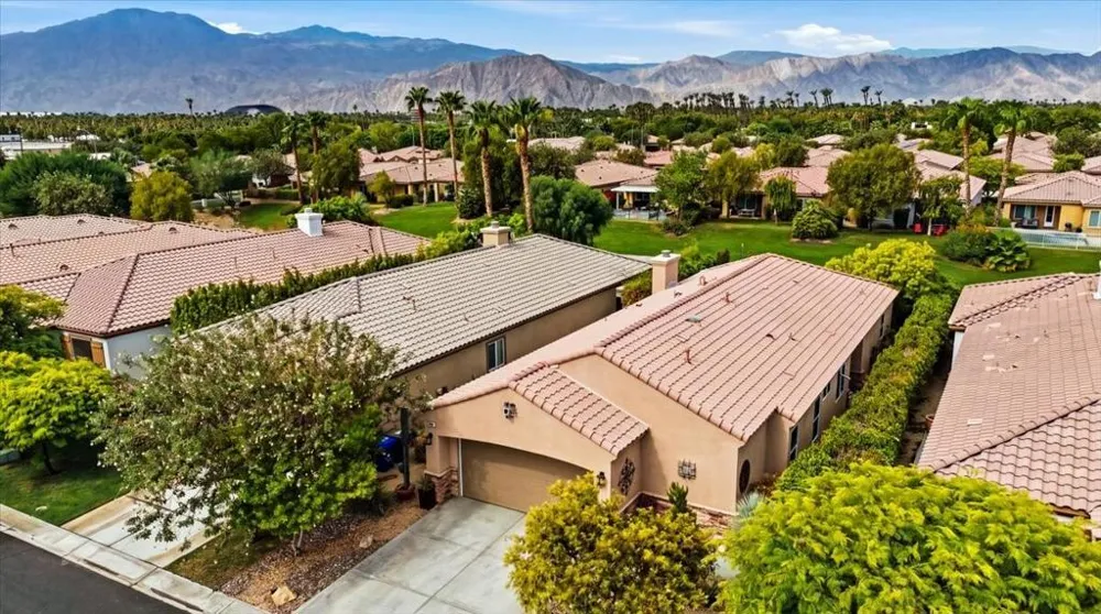 49841 Bates Street Indio, CA 92201
