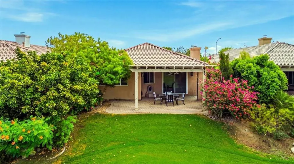 49841 Bates Street Indio, CA 92201
