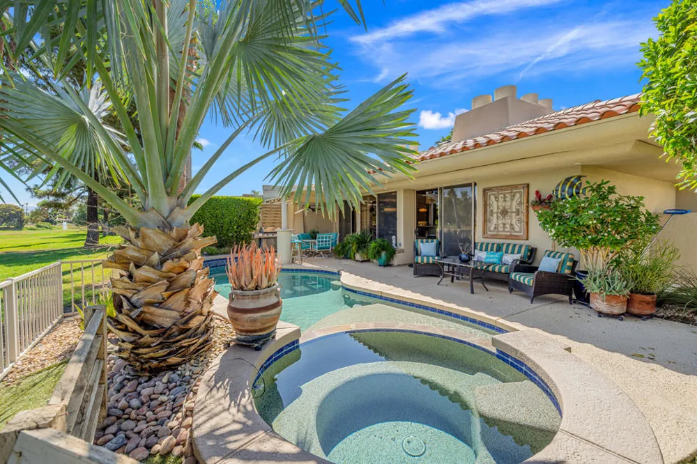 208 Kavenish Drive #208 Rancho Mirage, CA 92270