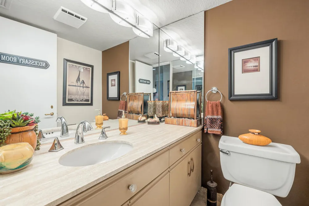 208 Kavenish Drive #208 Rancho Mirage, CA 92270