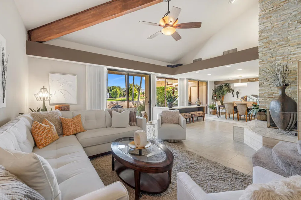 208 Kavenish Drive #208 Rancho Mirage, CA 92270