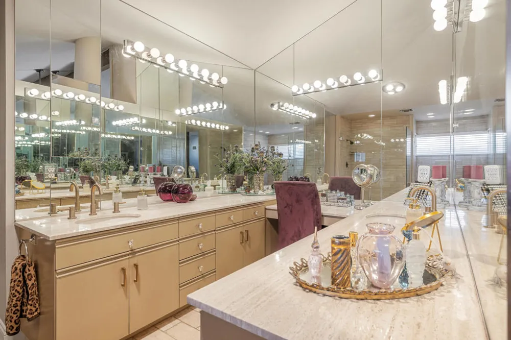 208 Kavenish Drive #208 Rancho Mirage, CA 92270