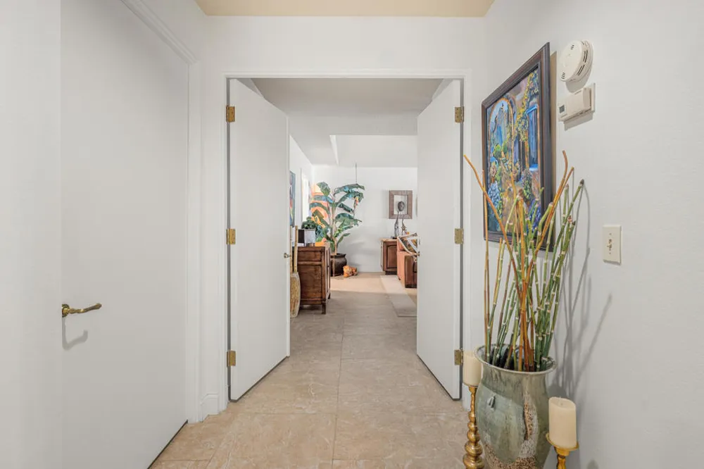 208 Kavenish Drive #208 Rancho Mirage, CA 92270
