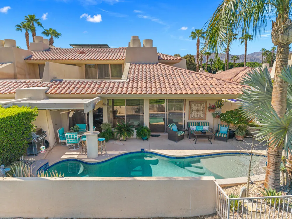 208 Kavenish Drive #208 Rancho Mirage, CA 92270