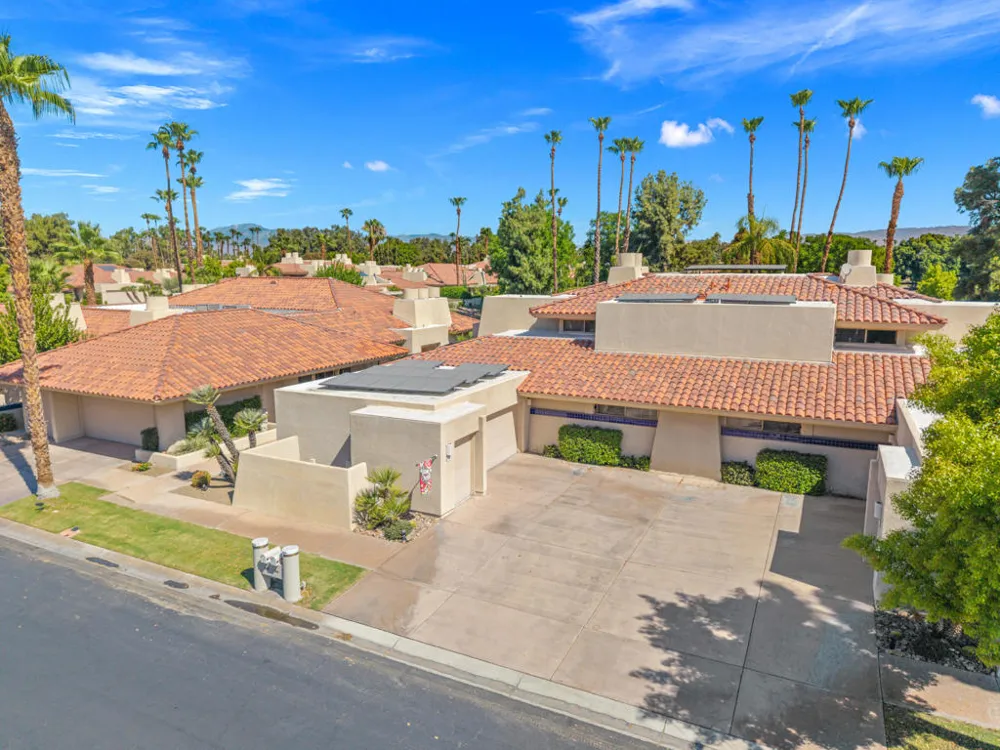 208 Kavenish Drive #208 Rancho Mirage, CA 92270