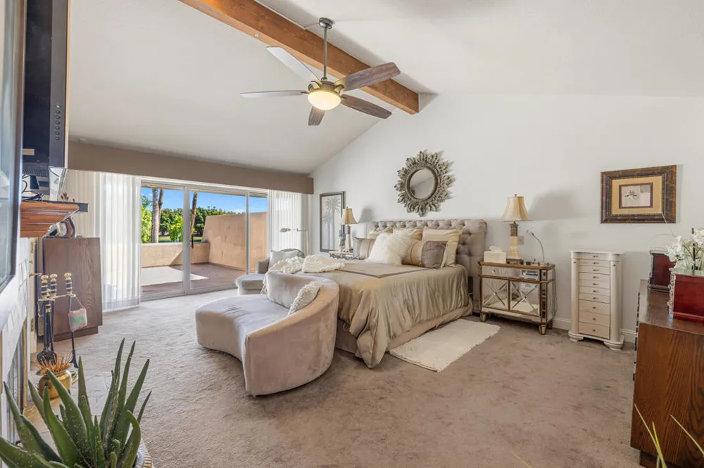 208 Kavenish Drive #208 Rancho Mirage, CA 92270