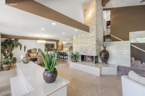 208 Kavenish Drive #208