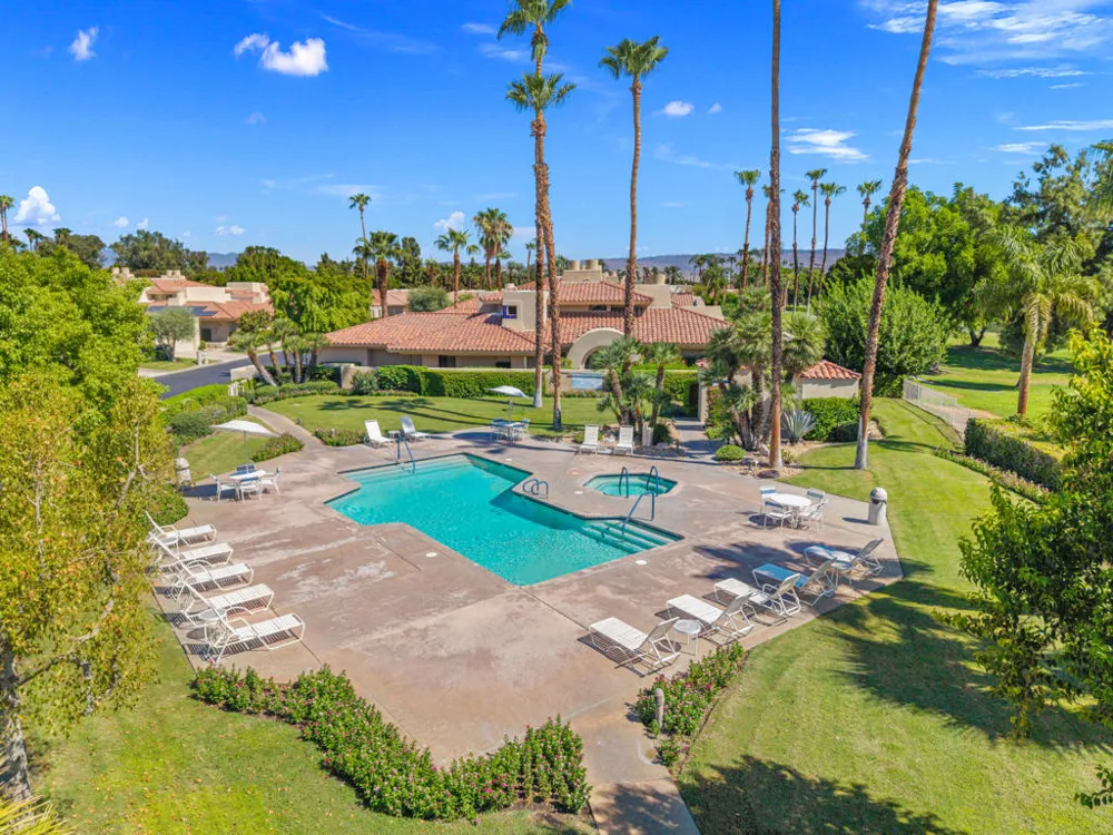 208 Kavenish Drive #208 Rancho Mirage, CA 92270