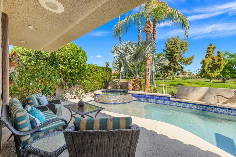 208 Kavenish Drive #208 Rancho Mirage, CA 92270