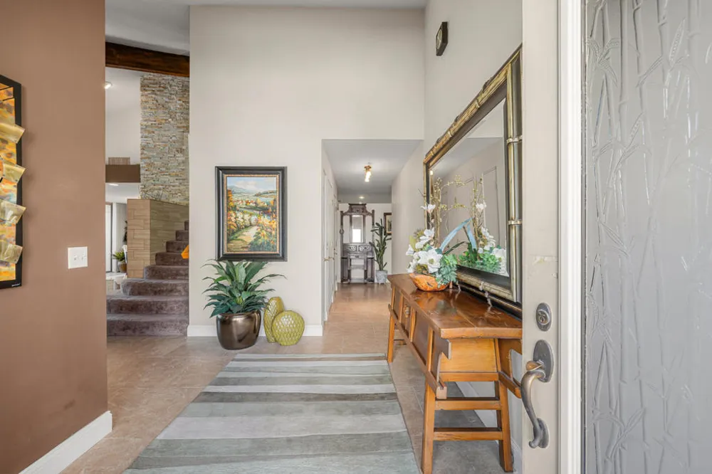 208 Kavenish Drive #208 Rancho Mirage, CA 92270