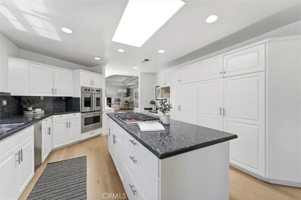 1021 Avenue D Redondo Beach, CA 90277