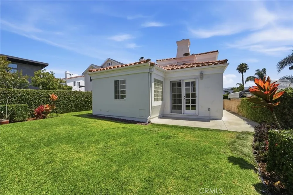 1021 Avenue D Redondo Beach, CA 90277