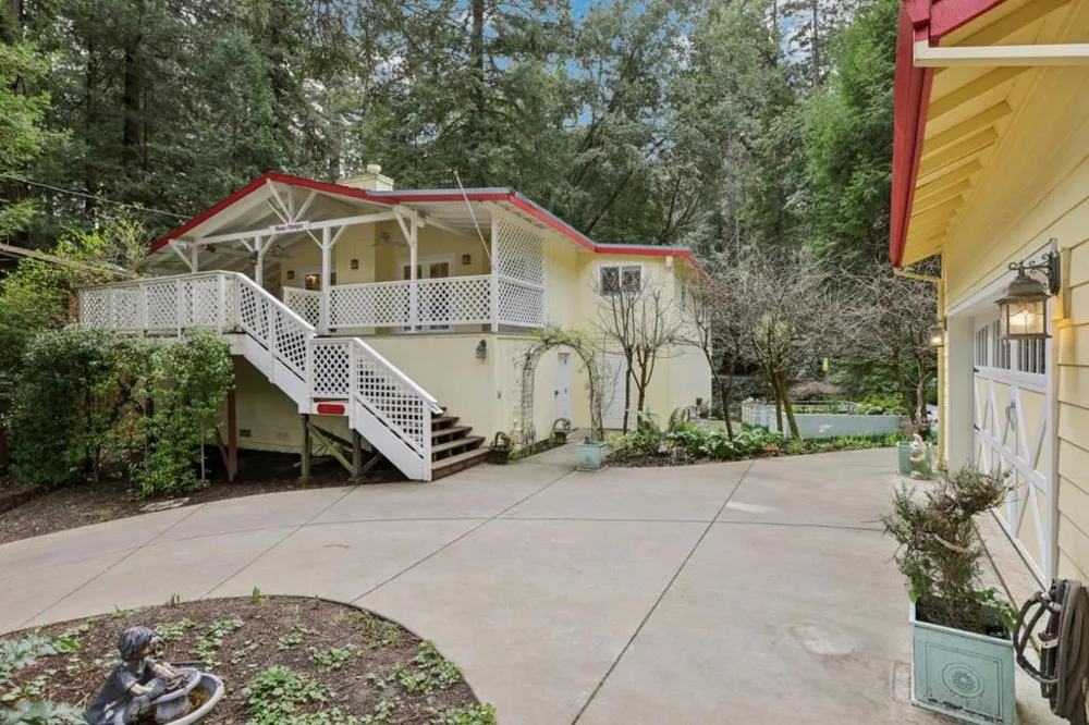 14262 Laurel Place Guerneville, CA 95446