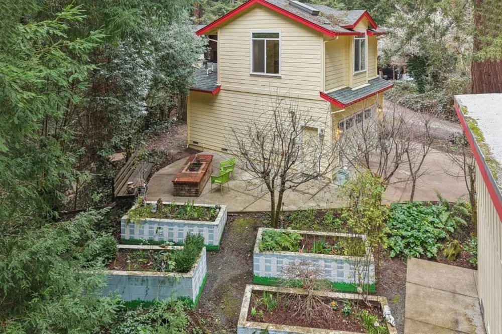 14262 Laurel Place Guerneville, CA 95446