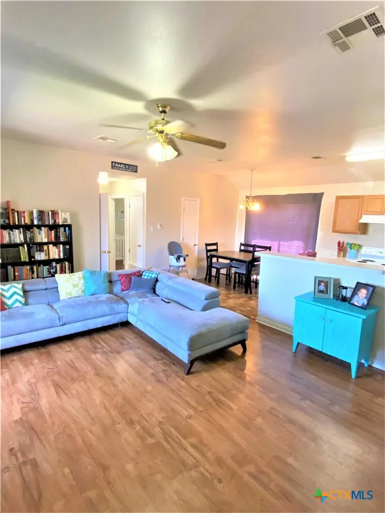 1311 E Downs Avenue Temple, TX 76501