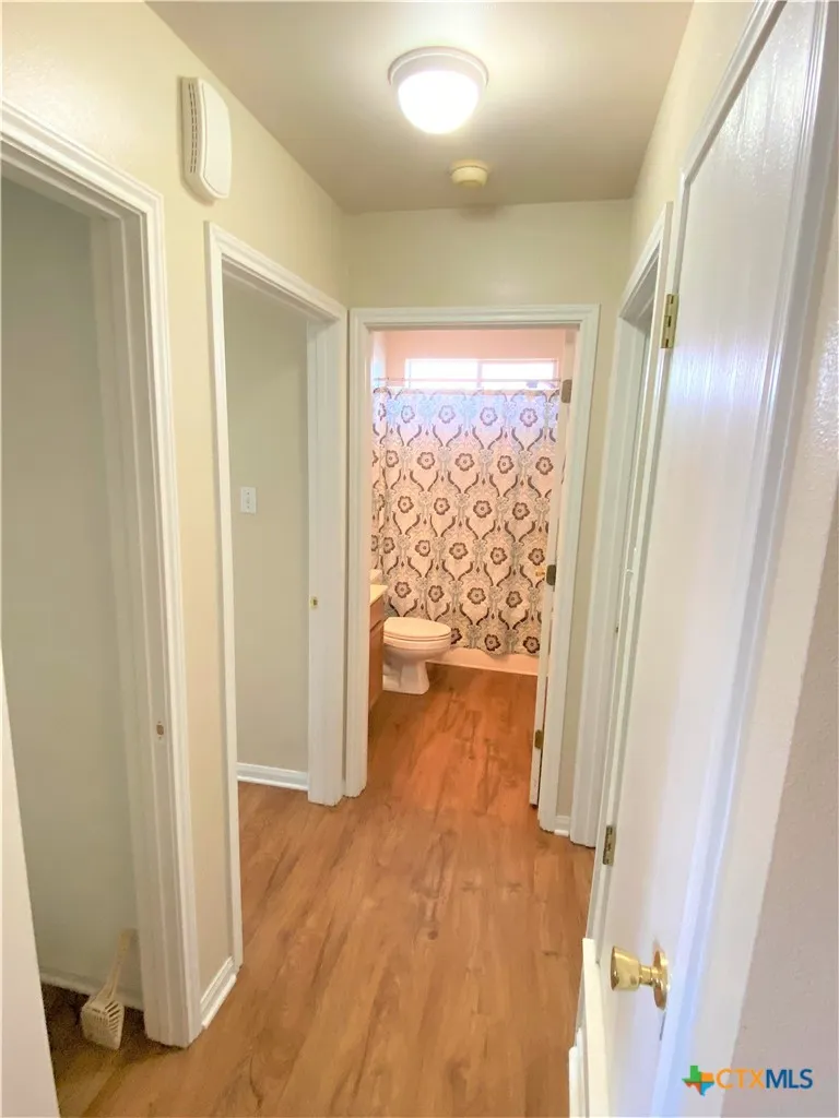 1311 E Downs Avenue Temple, TX 76501