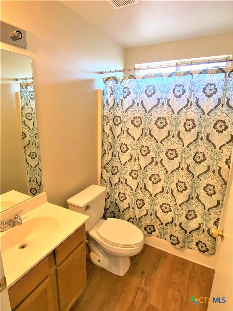 1311 E Downs Avenue Temple, TX 76501
