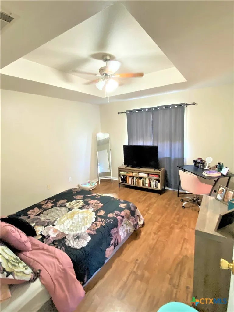 1311 E Downs Avenue Temple, TX 76501