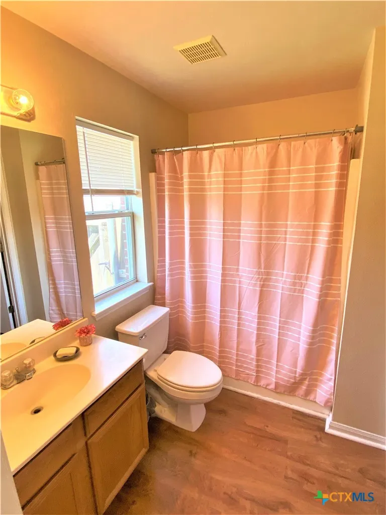 1311 E Downs Avenue Temple, TX 76501