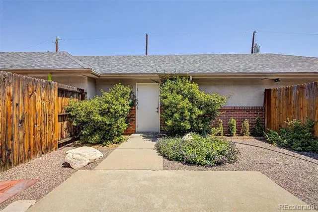 64 S Monroe Street Denver, CO 80209
