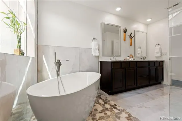 19615 W 94th Avenue Arvada, CO 80007