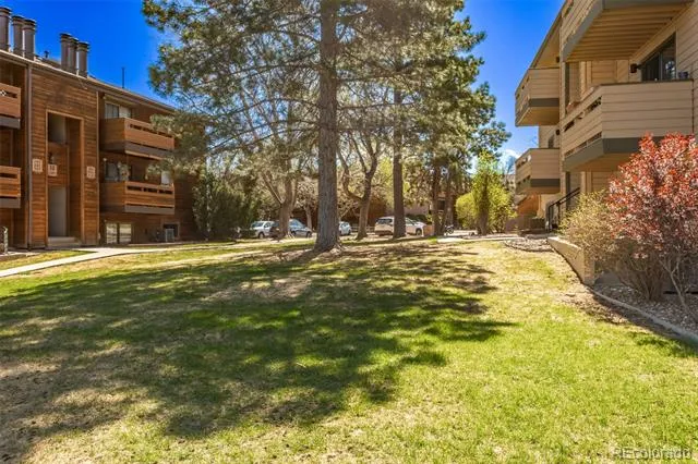 420 Zang Street #3-106 Lakewood, CO 80228