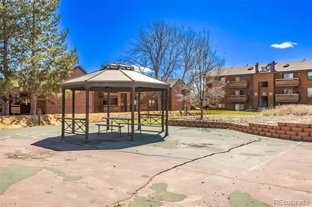 420 Zang Street #3-106 Lakewood, CO 80228