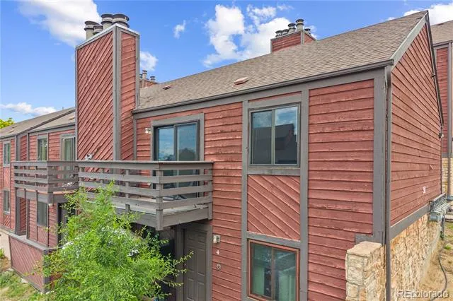 311 W Lehow Avenue #14 Englewood, CO 80110