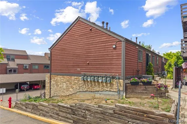 311 W Lehow Avenue #14 Englewood, CO 80110