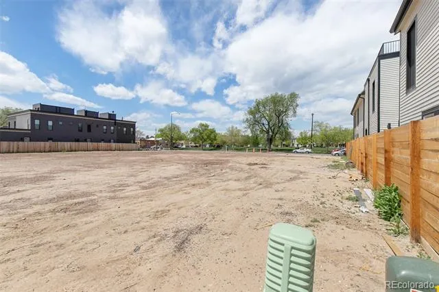 3044 Champa Street Denver, CO 80205