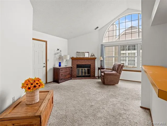 5725 W Atlantic Place #305 Lakewood, CO 80227