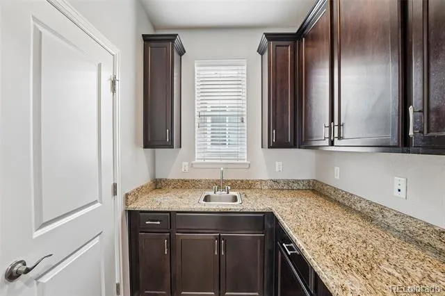 9516 Juniper Way Arvada, CO 80007
