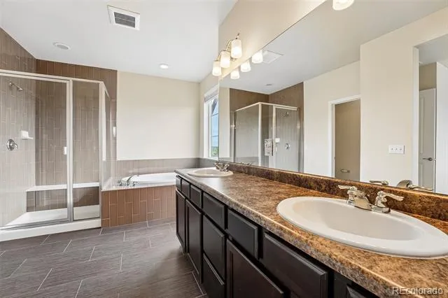 9516 Juniper Way Arvada, CO 80007