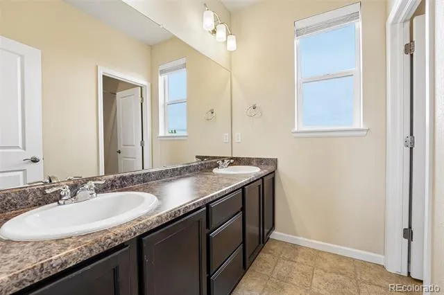 9516 Juniper Way Arvada, CO 80007